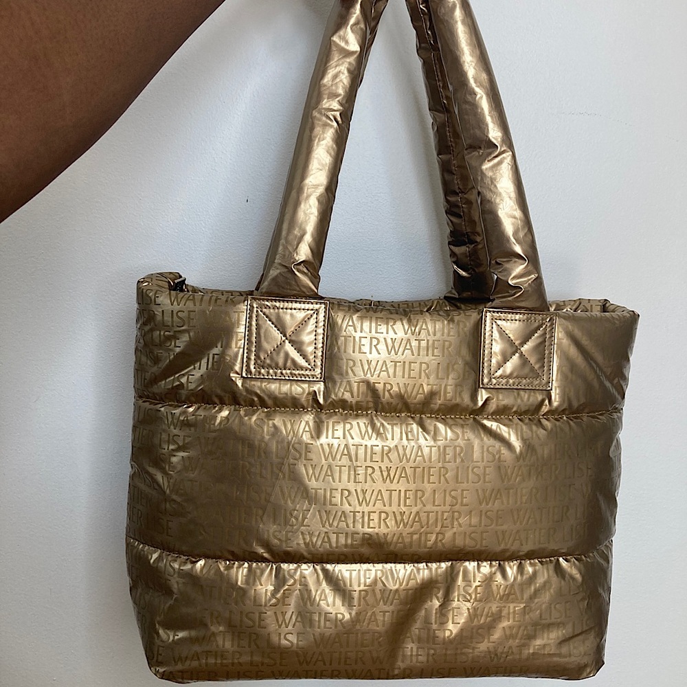 Lisa Waiter Bag | Puffy | Spacious